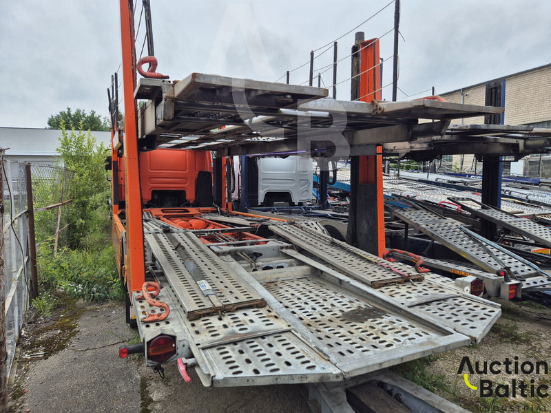 DAF AE75PC - Portavehículos camión: foto 4 DAF AE75PC - Portavehículos camión: foto 4