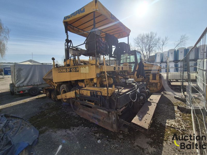 Demag DF 120 P - Pavimentadora de asfalto: foto 3 Demag DF 120 P - Pavimentadora de asfalto: foto 3
