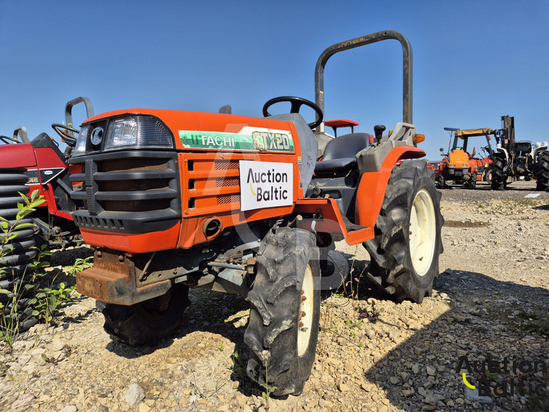 Hitachi CTX20 - Tractor: foto 1 Hitachi CTX20 - Tractor: foto 1
