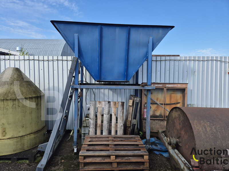 Hopper for various materials - Cisterna camión: foto 1 Hopper for various materials - Cisterna camión: foto 1