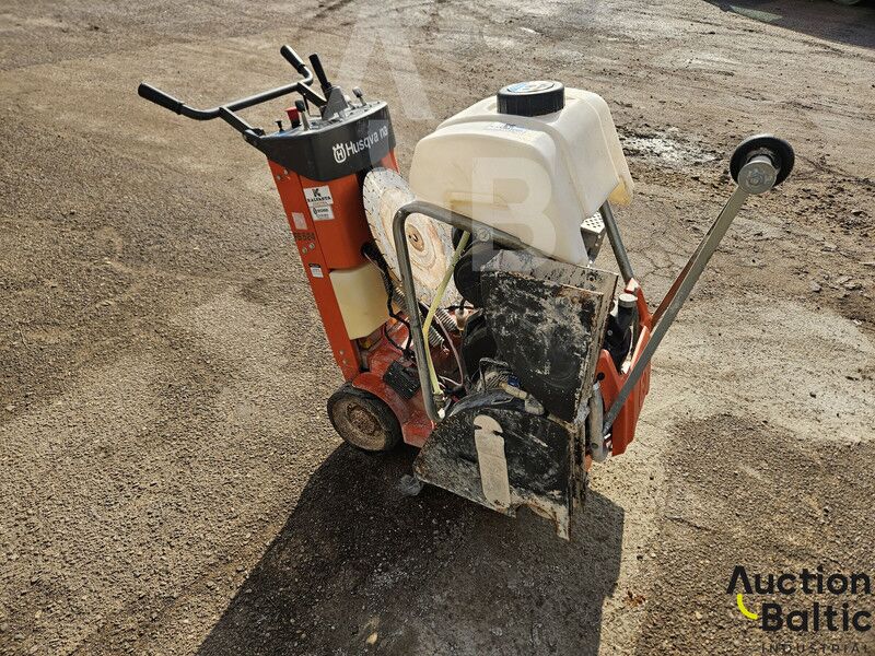 Husqvarna FS524 - Construcción de carreteras: foto 2 Husqvarna FS524 - Construcción de carreteras: foto 2