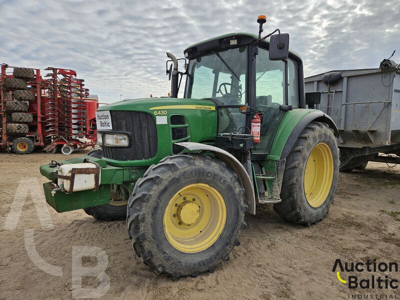 John Deere 6430 - Tractor: foto 2 John Deere 6430 - Tractor: foto 2