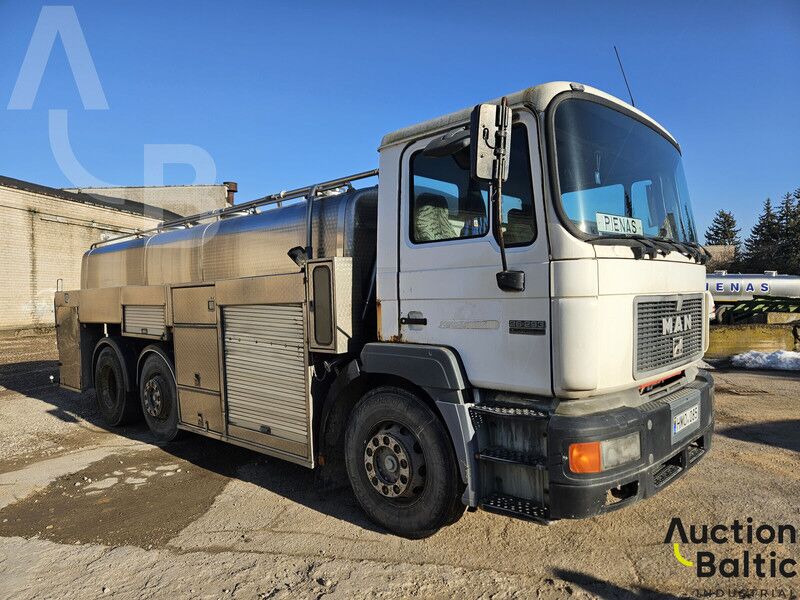 MAN 26.293 - Cisterna camión: foto 2 MAN 26.293 - Cisterna camión: foto 2