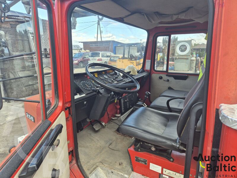 Magirus 256 - Camión con plataforma elevadora: foto 5 Magirus 256 - Camión con plataforma elevadora: foto 5