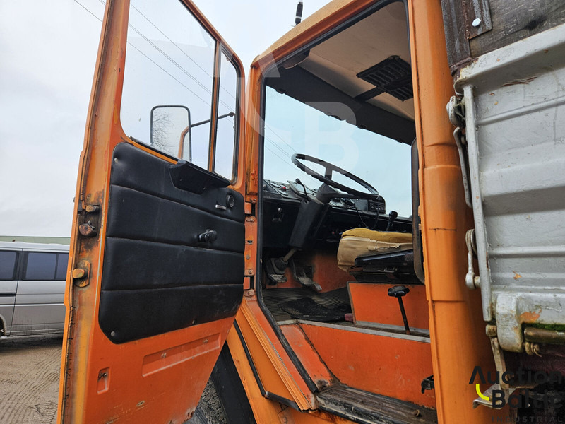 Magirus M 160 D 15 - Volquete camión: foto 5 Magirus M 160 D 15 - Volquete camión: foto 5