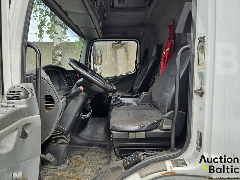 Mercedes-Benz 1018 - Frigorífico camión: foto 5 Mercedes-Benz 1018 - Frigorífico camión: foto 5