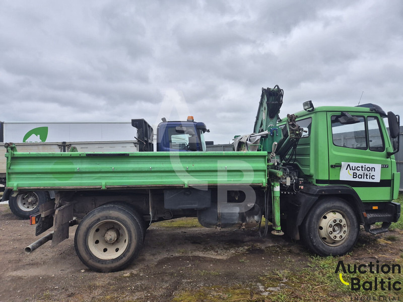 Mercedes-Benz 1117K - Volquete camión, Camión grúa: foto 5 Mercedes-Benz 1117K - Volquete camión, Camión grúa: foto 5