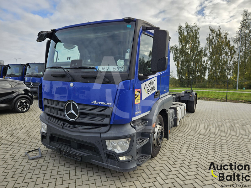 Mercedes-Benz Actros 1843 - Chasis camión: foto 1 Mercedes-Benz Actros 1843 - Chasis camión: foto 1