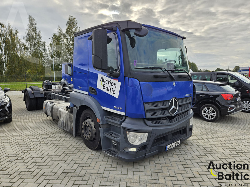 Mercedes-Benz Actros 1843 - Chasis camión: foto 1 Mercedes-Benz Actros 1843 - Chasis camión: foto 1