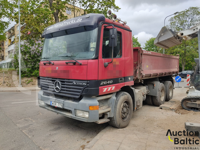 Mercedes-Benz Actros 2640 - Volquete camión: foto 1 Mercedes-Benz Actros 2640 - Volquete camión: foto 1