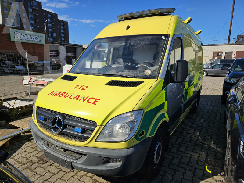 Mercedes-Benz Sprinter 316 CDI - Ambulancia: foto 1 Mercedes-Benz Sprinter 316 CDI - Ambulancia: foto 1