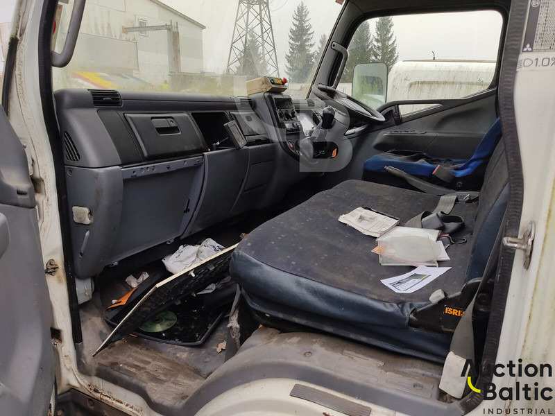 Mitsubishi Fuso - Camión de basura: foto 5 Mitsubishi Fuso - Camión de basura: foto 5