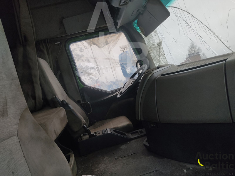 Renault Premium Route - Portacontenedor de cadenas camión: foto 5 Renault Premium Route - Portacontenedor de cadenas camión: foto 5