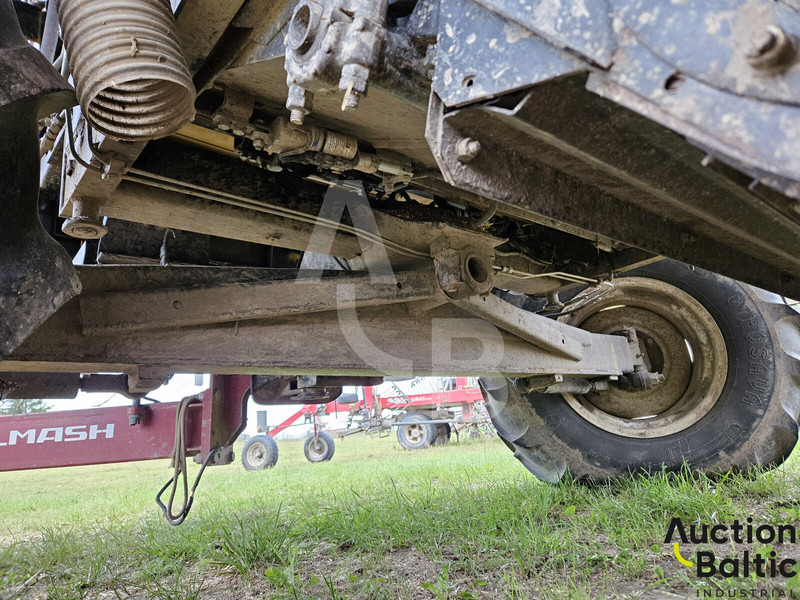 Cosechadora de granos para transporte de alimentos Rostselmash Acros 595 Plus: foto 16