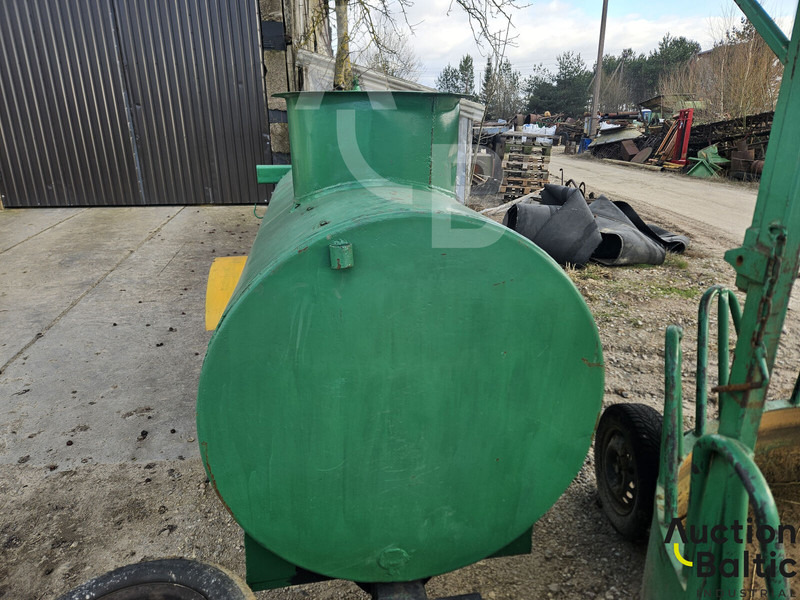Trailer with tank - Cisterna remolque: foto 5 Trailer with tank - Cisterna remolque: foto 5
