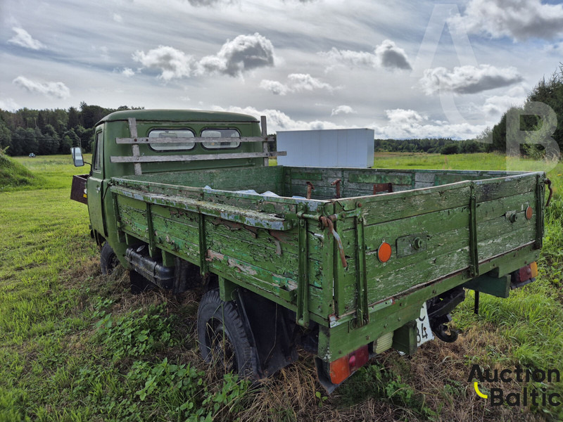 UAZ UAZ 452 - Caja abierta furgoneta: foto 3 UAZ UAZ 452 - Caja abierta furgoneta: foto 3