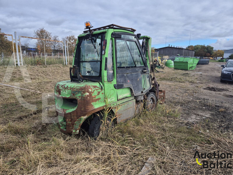 UniCarriers 30 - Carretilla elevadora diésel: foto 4 UniCarriers 30 - Carretilla elevadora diésel: foto 4