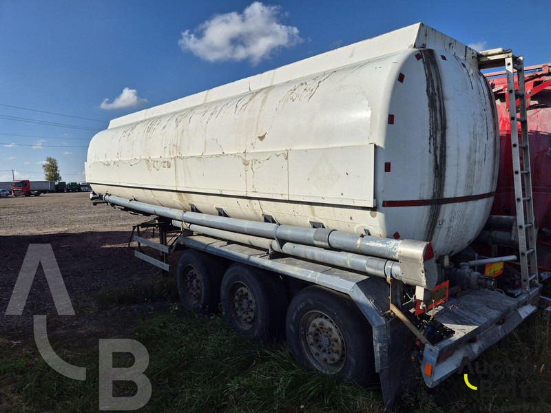 VAN DEN DIJSSEL VD 32.120 - Cisterna semirremolque: foto 2 VAN DEN DIJSSEL VD 32.120 - Cisterna semirremolque: foto 2