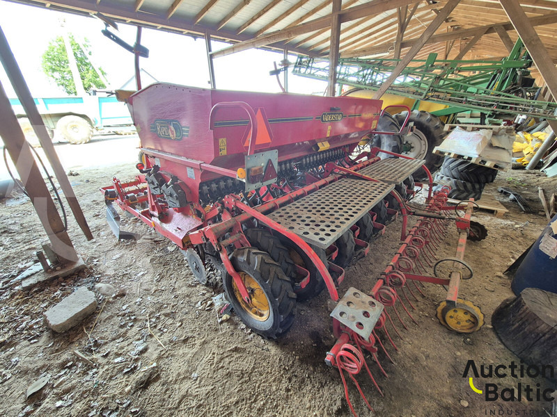 Vaderstad Rapid400C - Maquinaria de siembra: foto 3 Vaderstad Rapid400C - Maquinaria de siembra: foto 3