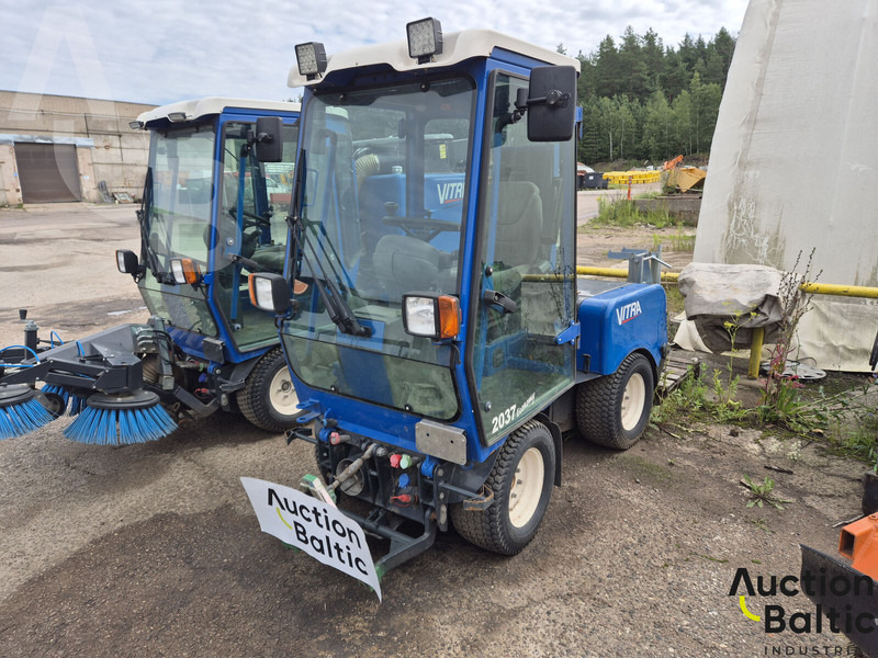 Vitra 2037 Economy - Barredora vial: foto 1 Vitra 2037 Economy - Barredora vial: foto 1