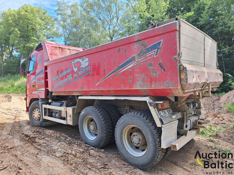 Volvo FH 16 6X4 - Volquete camión: foto 4 Volvo FH 16 6X4 - Volquete camión: foto 4