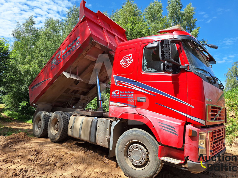 Volvo FH 16 6X4 - Volquete camión: foto 2 Volvo FH 16 6X4 - Volquete camión: foto 2