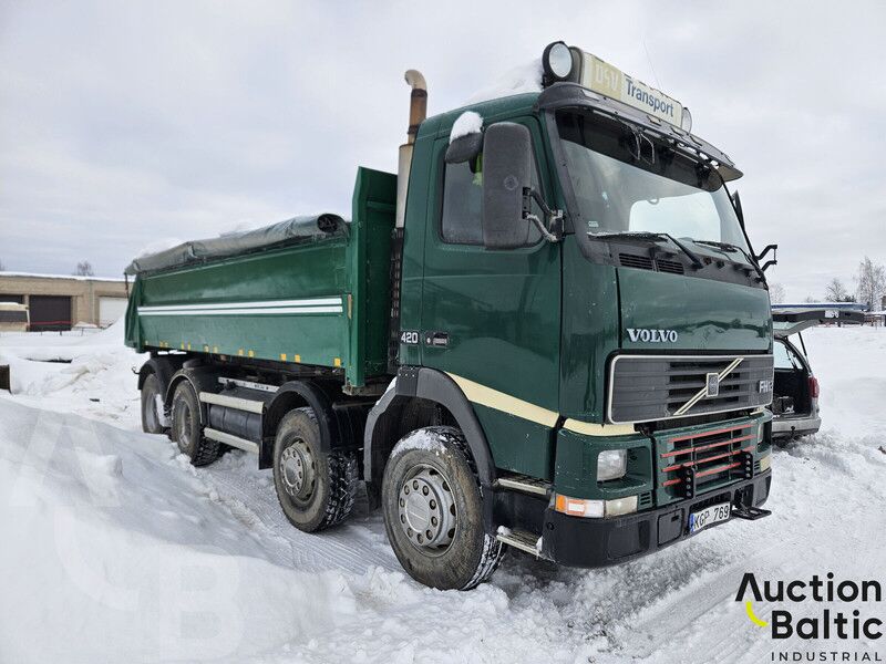 Volvo FH12 - Volquete camión: foto 3 Volvo FH12 - Volquete camión: foto 3