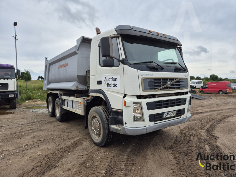 Volvo FM12 - Volquete camión: foto 2 Volvo FM12 - Volquete camión: foto 2