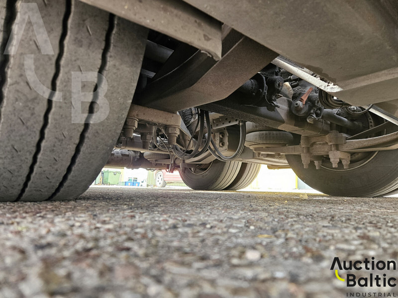 Portavehículos camión Volvo FM440: foto 20