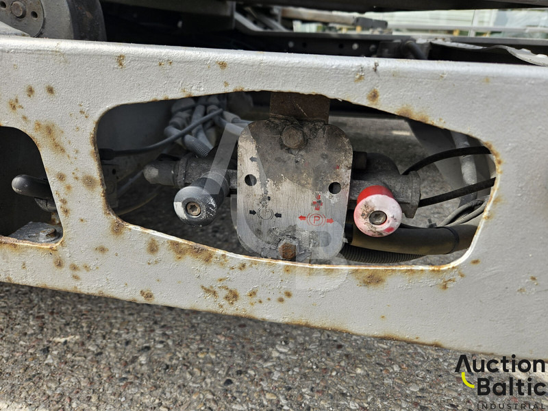 Portavehículos camión Volvo FM440: foto 17