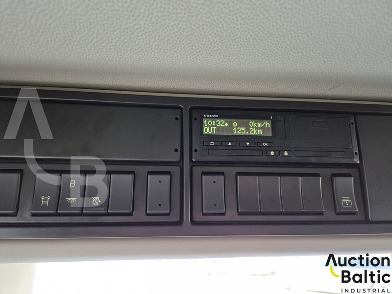 Portavehículos camión Volvo FM500: foto 11 Portavehículos camión Volvo FM500: foto 11