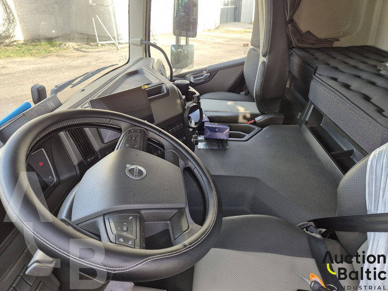 Portavehículos camión Volvo FM500: foto 6 Portavehículos camión Volvo FM500: foto 6