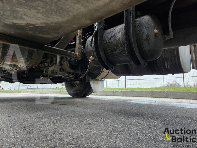 Camión hormigonera Volvo FM9: foto 17