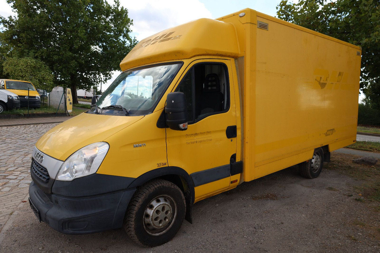 Iveco IS35SI2AA Daily/ Regalsystem/Luftfeder/1. Hand/ - Furgoneta: foto 2 Iveco IS35SI2AA Daily/ Regalsystem/Luftfeder/1. Hand/ - Furgoneta: foto 2