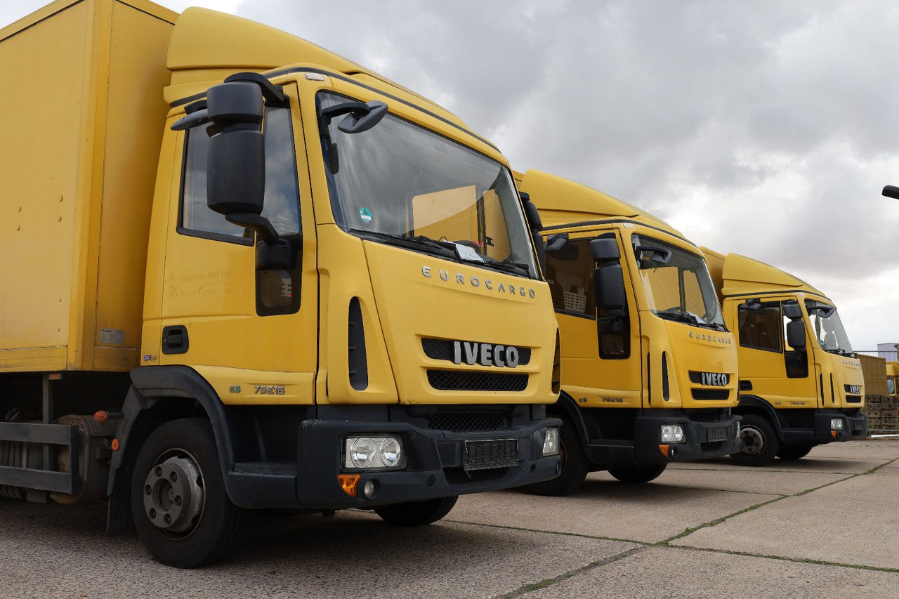 Furgoneta Iveco M752/Koffer/ 1. Hand: foto 1