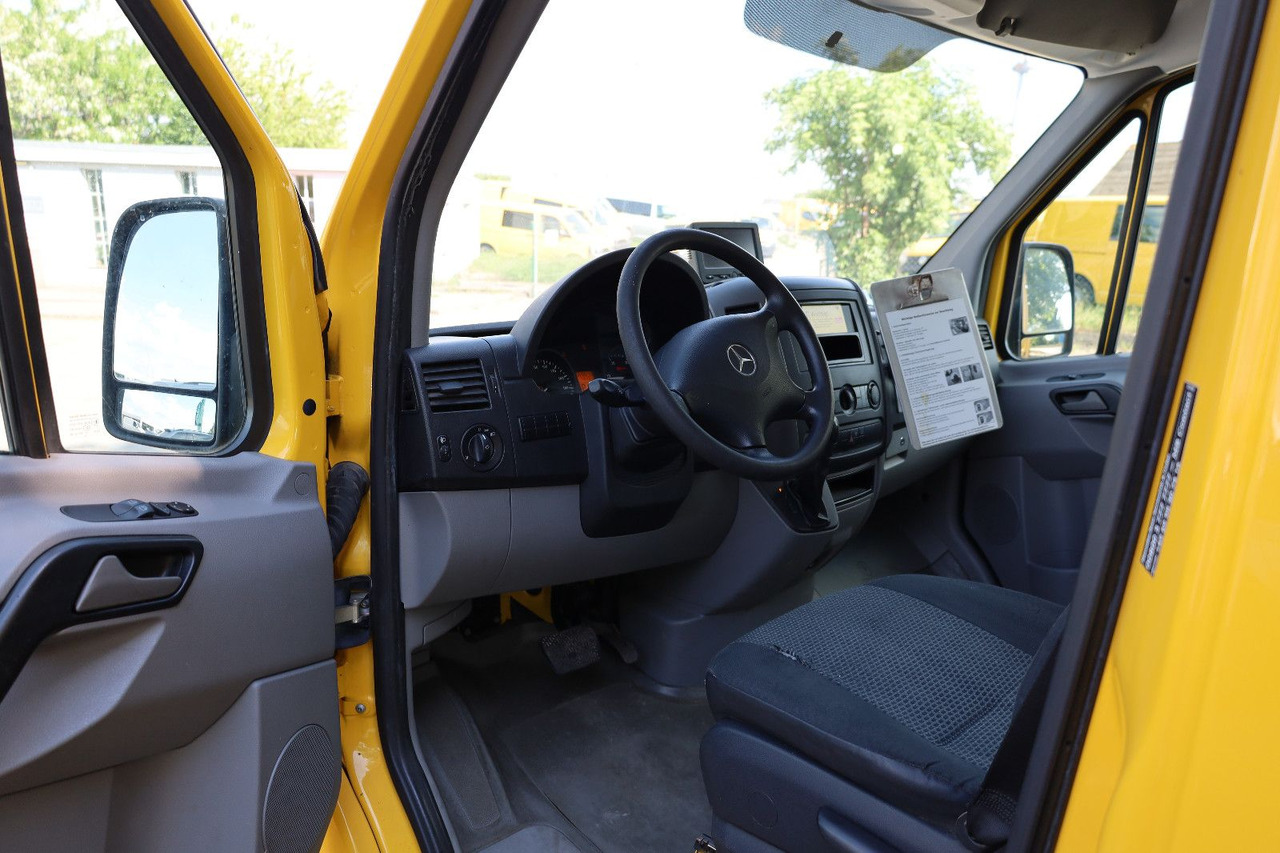 Mercedes-Benz Sprinter II Pritsche/ Koffer/Regalsystem - Furgoneta: foto 3 Mercedes-Benz Sprinter II Pritsche/ Koffer/Regalsystem - Furgoneta: foto 3