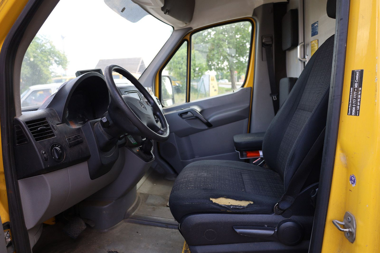 Mercedes-Benz Sprinter II Pritsche/ Koffer/Regalsystem - Furgoneta: foto 3 Mercedes-Benz Sprinter II Pritsche/ Koffer/Regalsystem - Furgoneta: foto 3