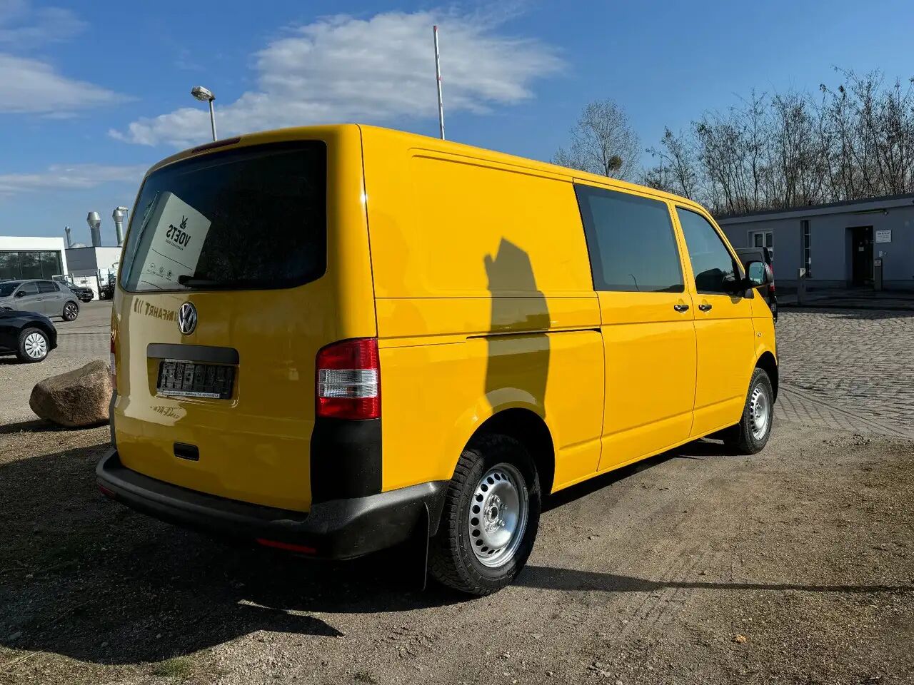 Volkswagen T5 lang Transporter Kasten-Kombi 2.0 TDI/EU5 - Furgón: foto 3 Volkswagen T5 lang Transporter Kasten-Kombi 2.0 TDI/EU5 - Furgón: foto 3