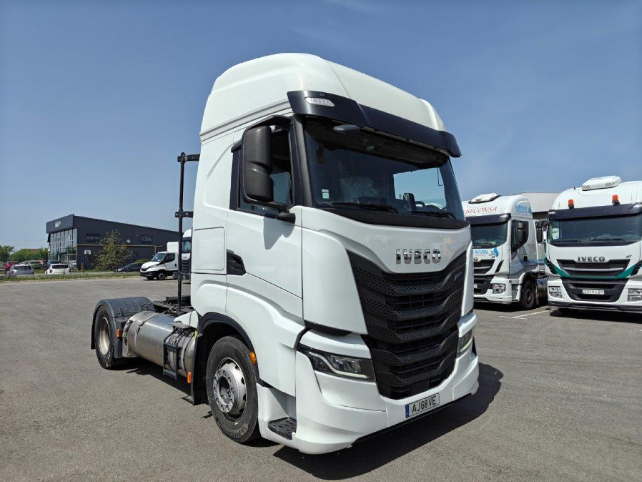 IVECO Stralis AS440S46T/P2LNG Euro6 Intarder Klima - Cabeza tractora: foto 1 IVECO Stralis AS440S46T/P2LNG Euro6 Intarder Klima - Cabeza tractora: foto 1