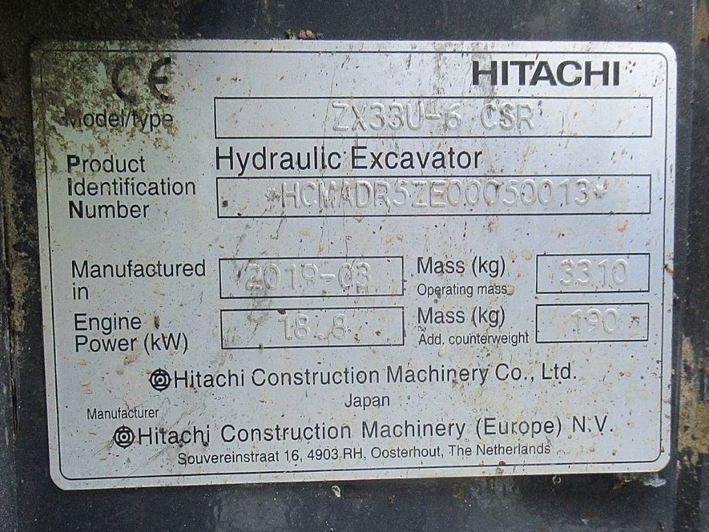 Miniexcavadora Hitachi ZX33U-6 Powertilt: foto 6