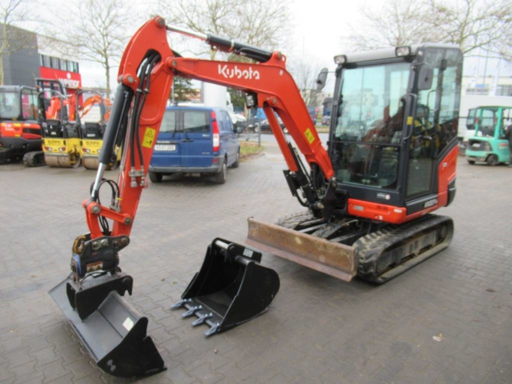 Kubota KX027-4Hi Powertilt - Miniexcavadora: foto 4 Kubota KX027-4Hi Powertilt - Miniexcavadora: foto 4