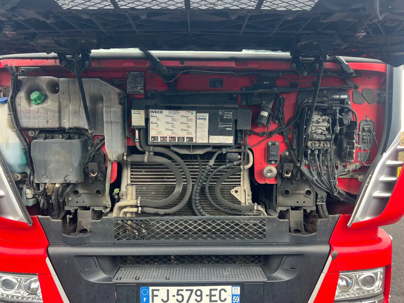 Iveco Stralis 570 RETARDER**PTO POMP**570HP**ABARTH** - Cabeza tractora: foto 4 Iveco Stralis 570 RETARDER**PTO POMP**570HP**ABARTH** - Cabeza tractora: foto 4