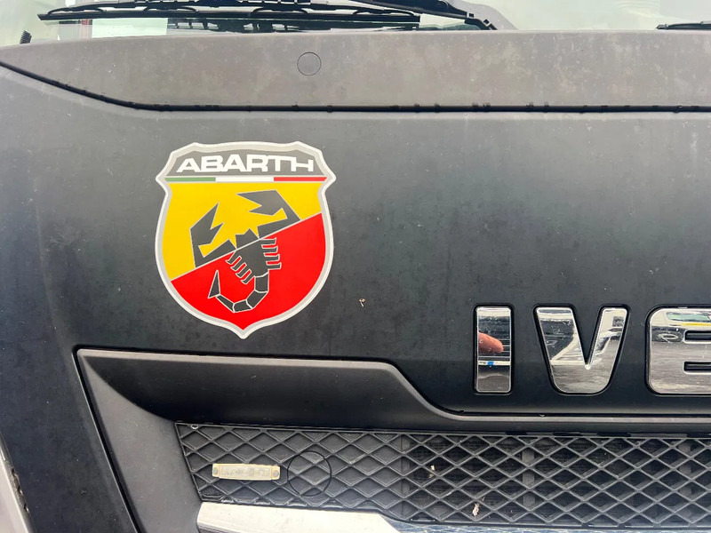 Iveco Stralis 570 RETARDER**PTO POMP**570HP**ABARTH** - Cabeza tractora: foto 3 Iveco Stralis 570 RETARDER**PTO POMP**570HP**ABARTH** - Cabeza tractora: foto 3