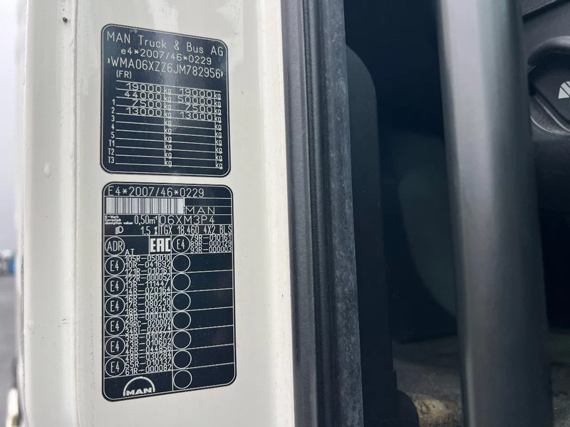 Cabeza tractora MAN TGX 18.460 PTO POMP**RETARDER**STAND CLIMA**TGX460: foto 11 Cabeza tractora MAN TGX 18.460 PTO POMP**RETARDER**STAND CLIMA**TGX460: foto 11