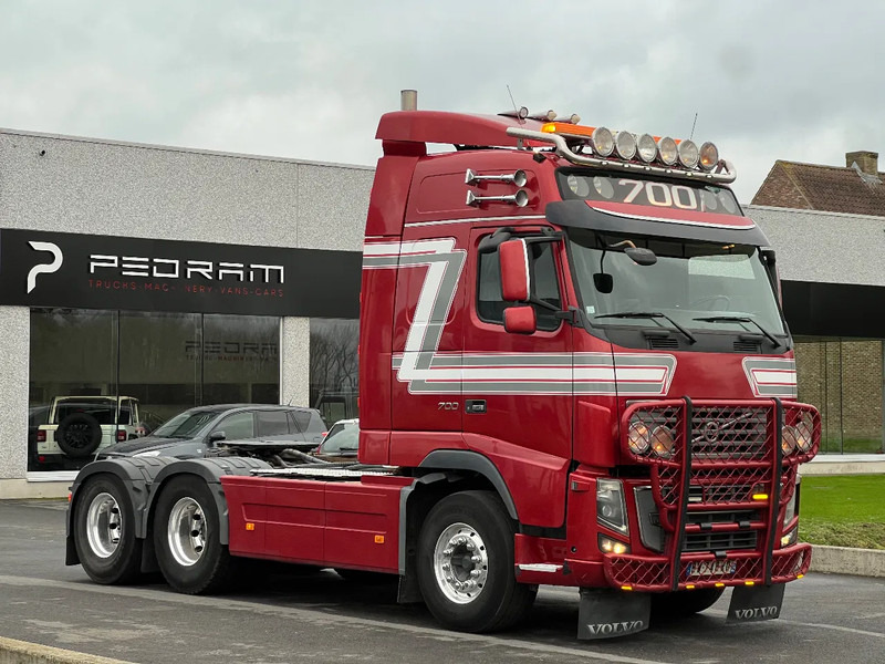 Volvo FH 16.700 Volvo FH16 700 6x4 full options **RETARDER**TV - Cabeza tractora: foto 3 Volvo FH 16.700 Volvo FH16 700 6x4 full options **RETARDER**TV - Cabeza tractora: foto 3