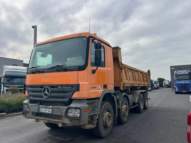 Mercedes-Benz Actros 3336 8x4 TIPPER**3 Pedals**Actros 3336** - Volquete camión: foto 5 Mercedes-Benz Actros 3336 8x4 TIPPER**3 Pedals**Actros 3336** - Volquete camión: foto 5