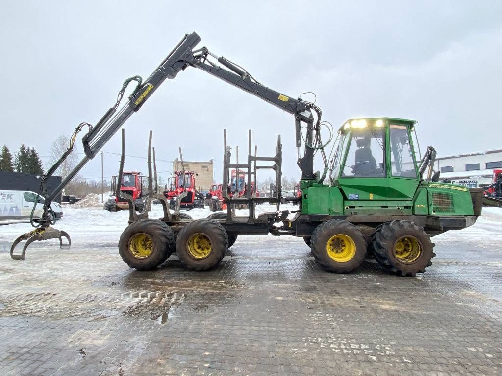 John Deere 810 E - Autocargador: foto 3 John Deere 810 E - Autocargador: foto 3