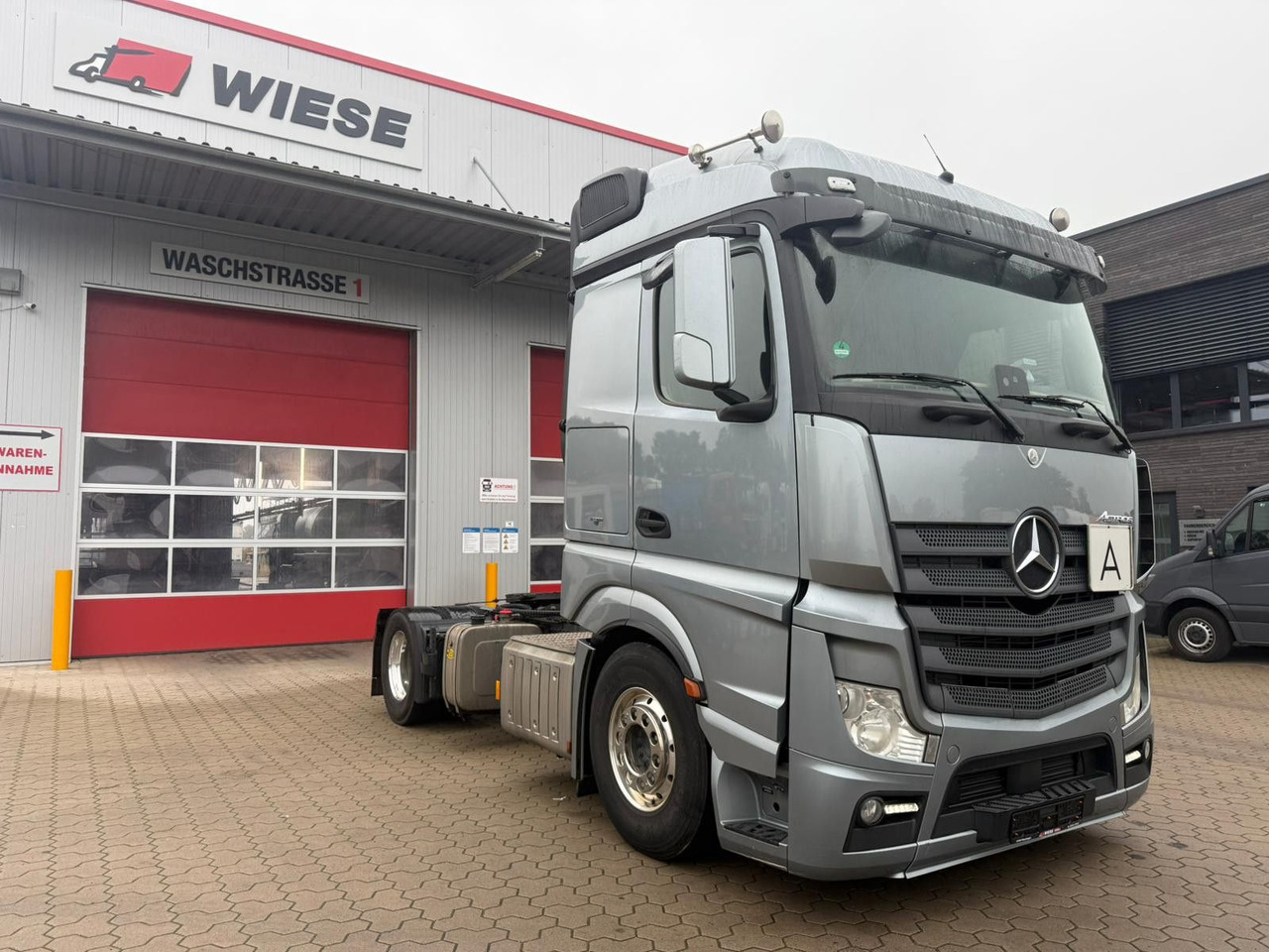 Mercedes-Benz Actros 1851 LS 4x2 Hydraulik Alu Felgen - Cabeza tractora: foto 1 Mercedes-Benz Actros 1851 LS 4x2 Hydraulik Alu Felgen - Cabeza tractora: foto 1