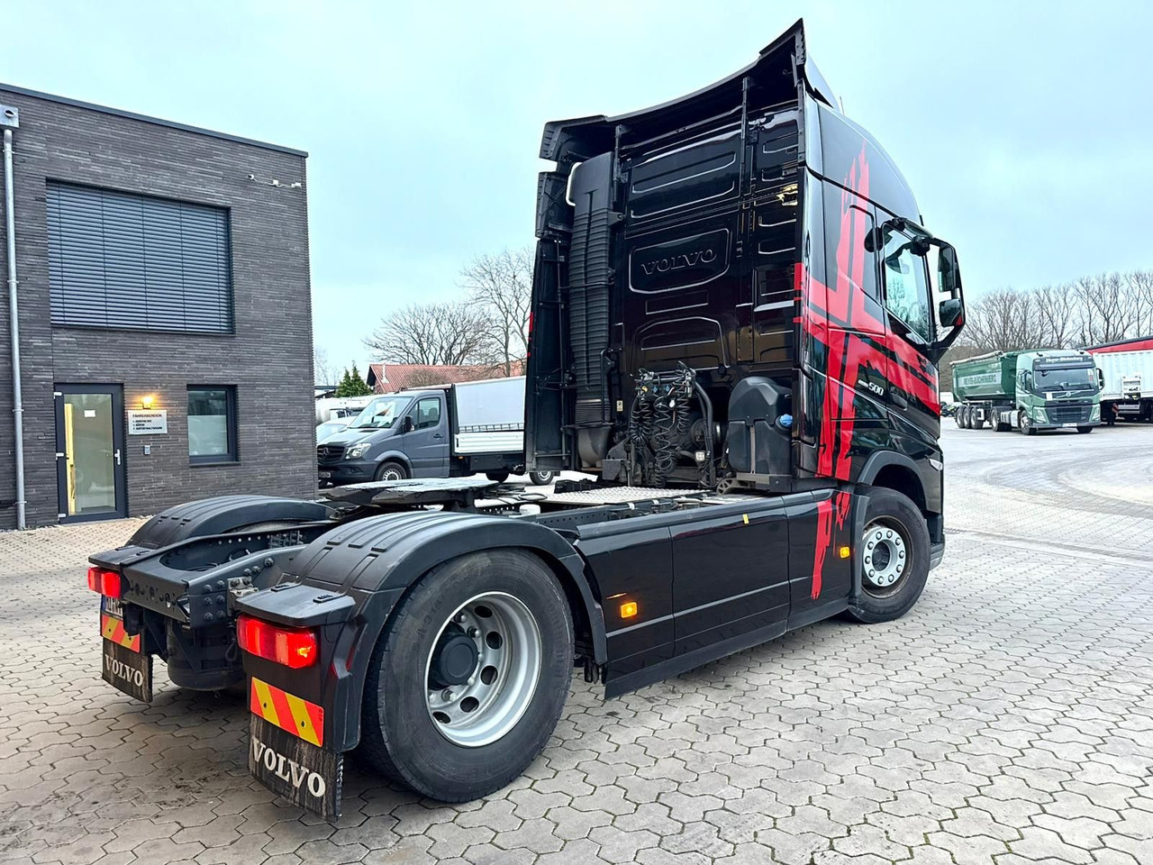 Volvo FH 500 XL Top gepflegt Euro 6 wenig km - Cabeza tractora: foto 4 Volvo FH 500 XL Top gepflegt Euro 6 wenig km - Cabeza tractora: foto 4