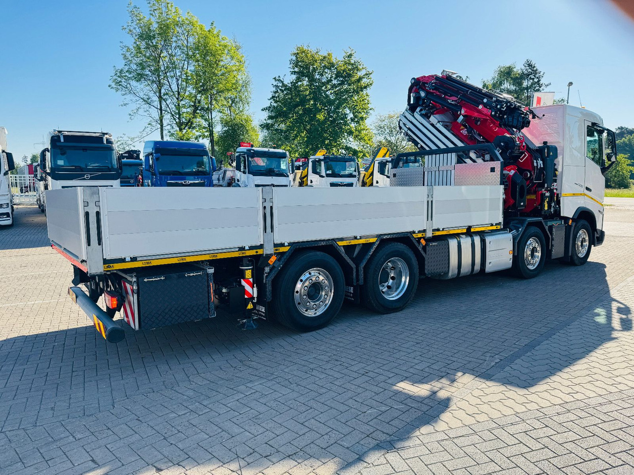 Camión, Camión grúa Volvo FH 500 8x2 mit F710RA.2.27 L426 und V20 Winde: foto 8 Camión, Camión grúa Volvo FH 500 8x2 mit F710RA.2.27 L426 und V20 Winde: foto 8